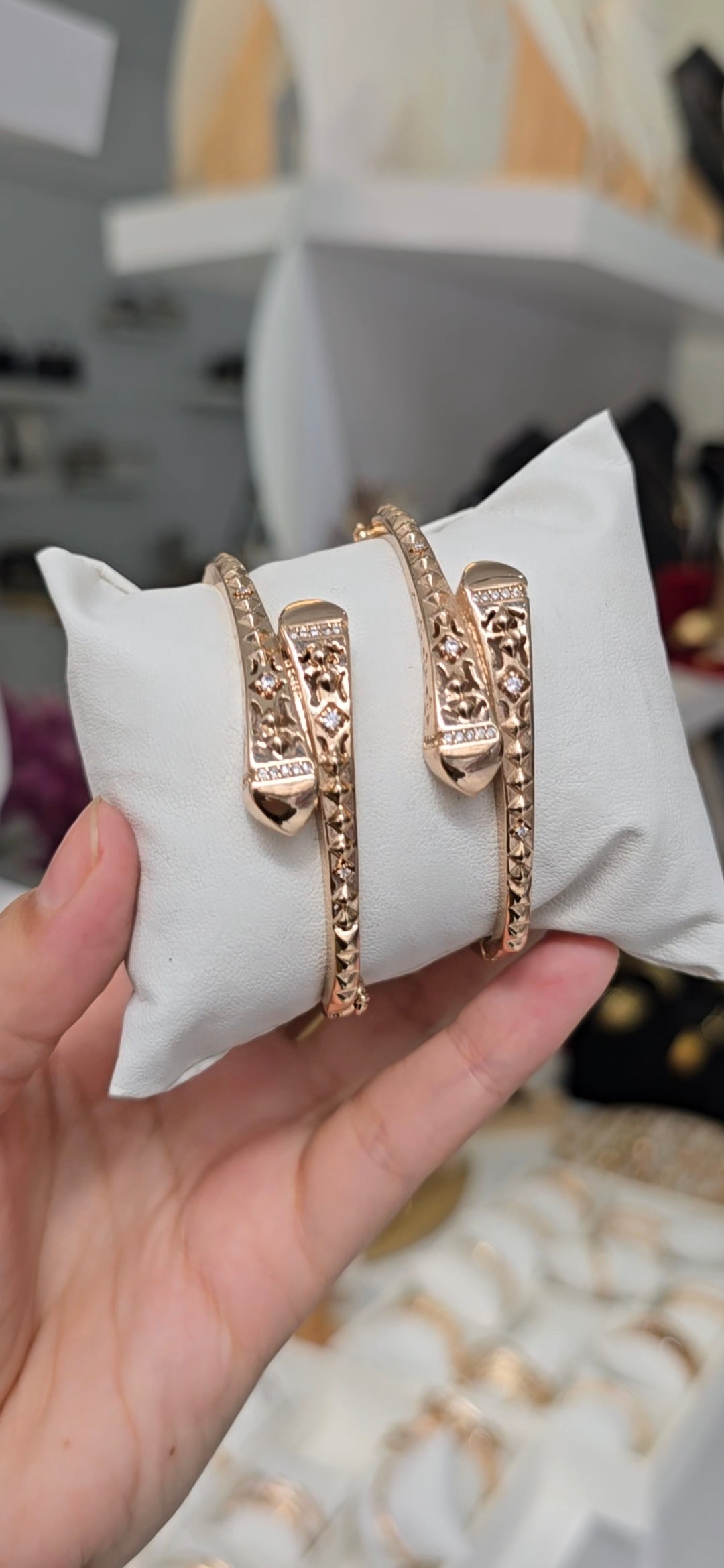 Bracelets EVA