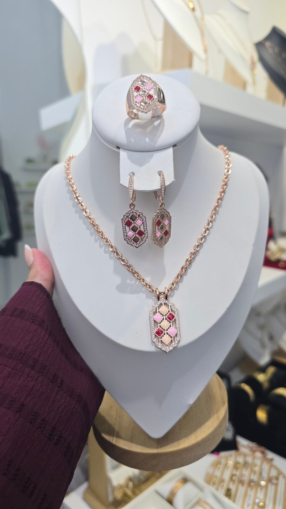 Parure MAJESTIA - Sautoir, boucles et bague